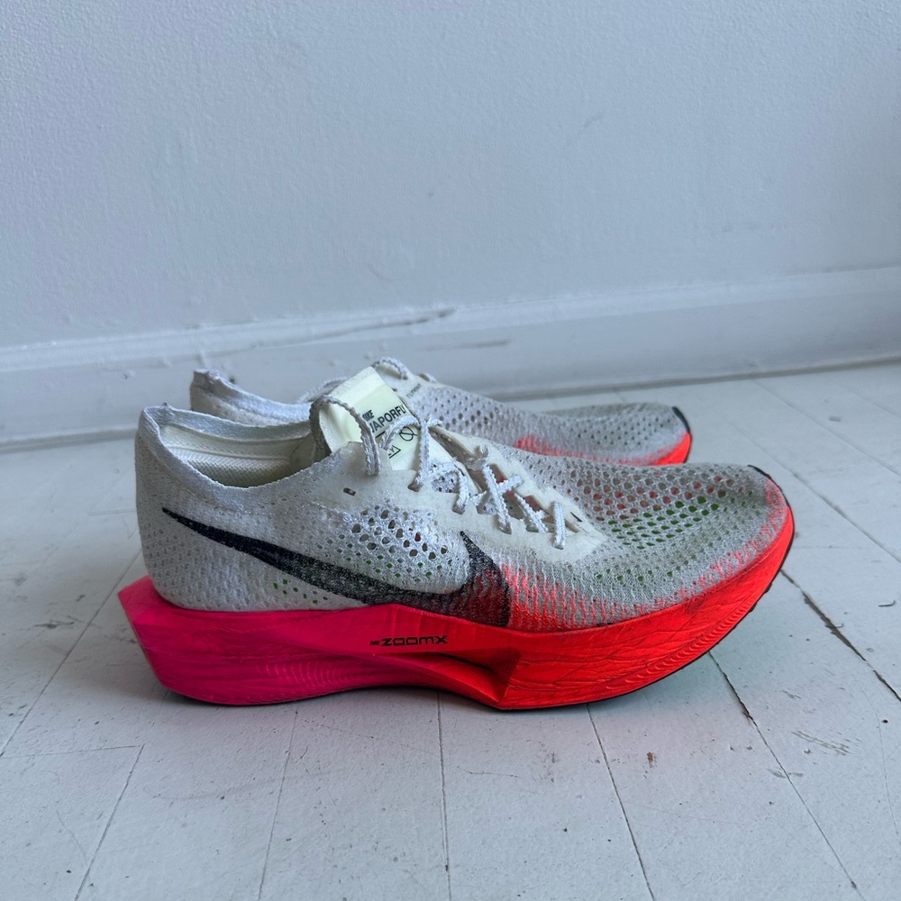 Nike Vaporfly Running/Racing Shoes in White and Pink
